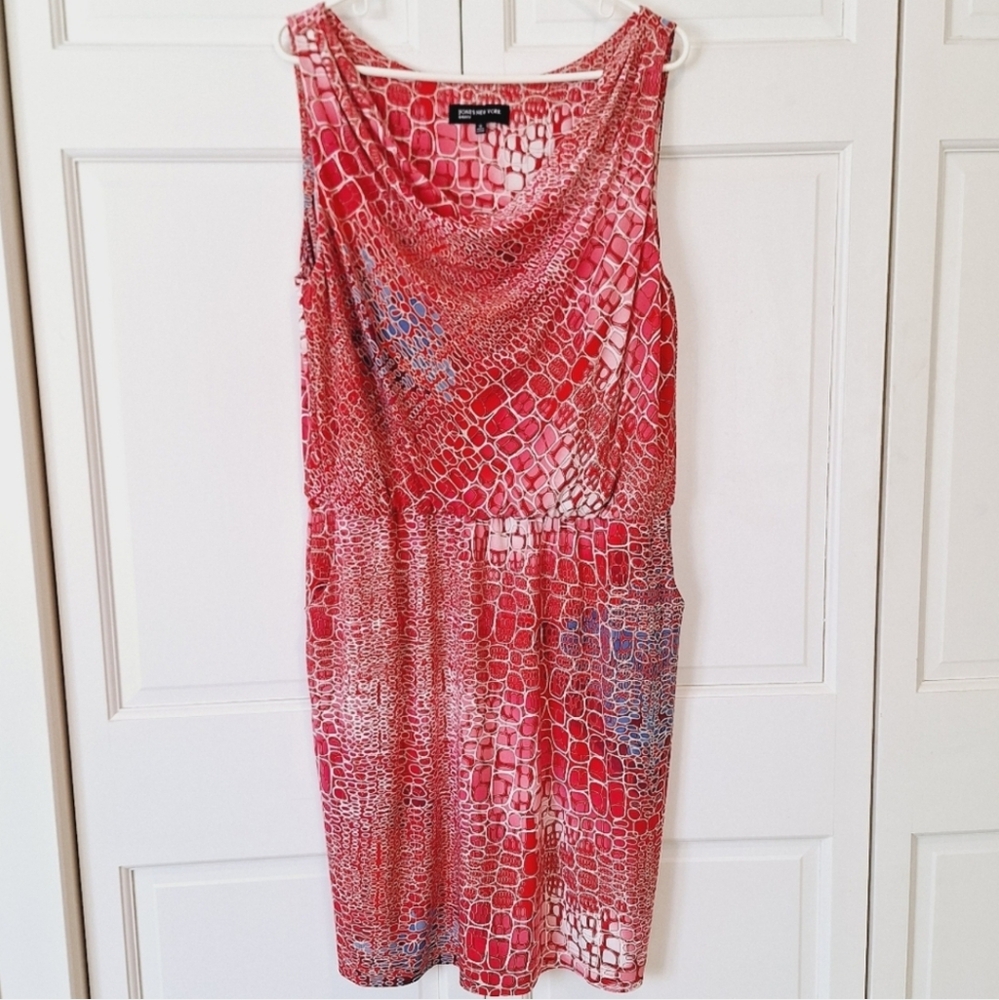 Jones New York sleeveless dress with pockets